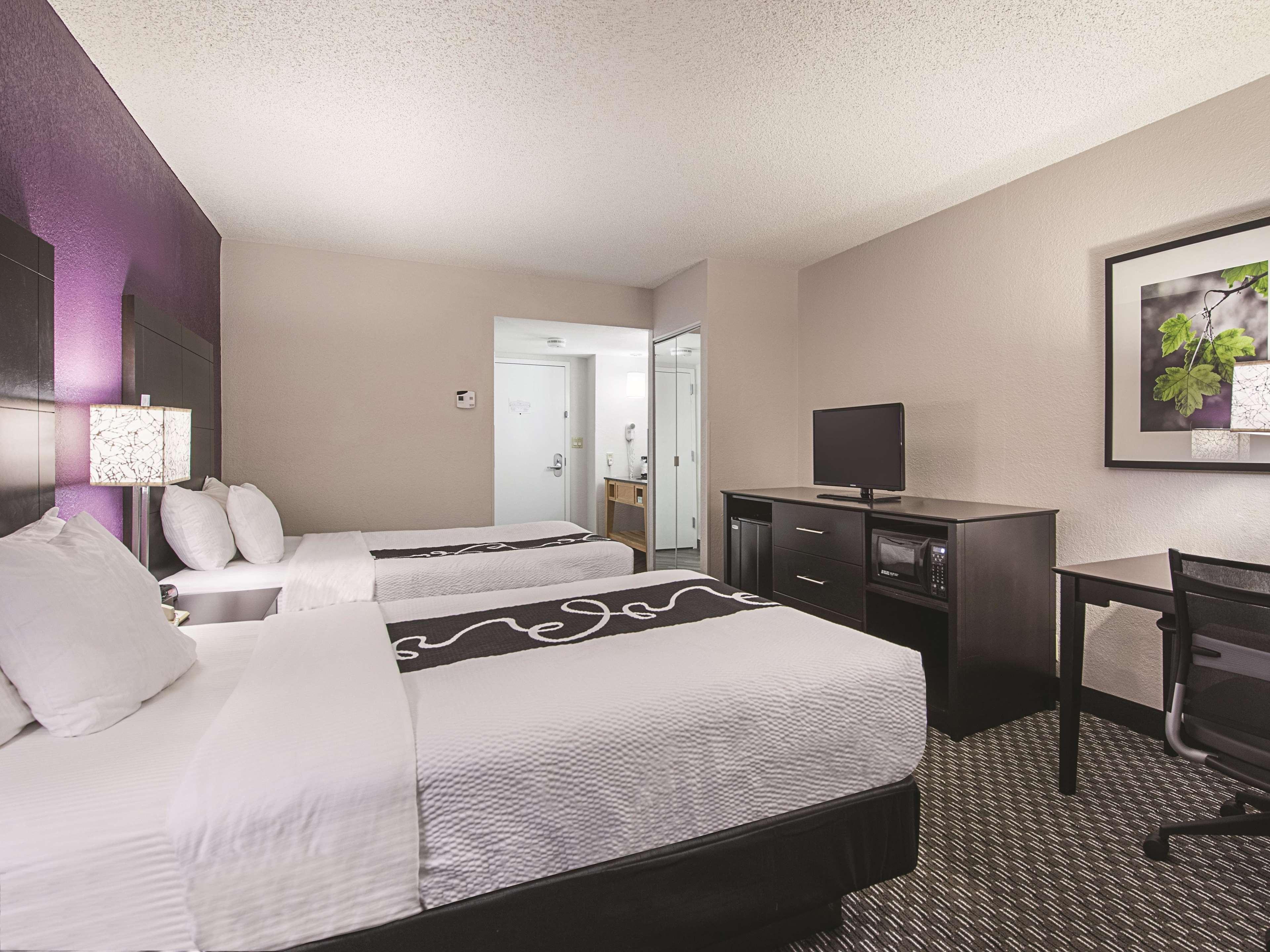 Hotel La Quinta By Wyndham Plantation At Sw 6Th St Extérieur photo