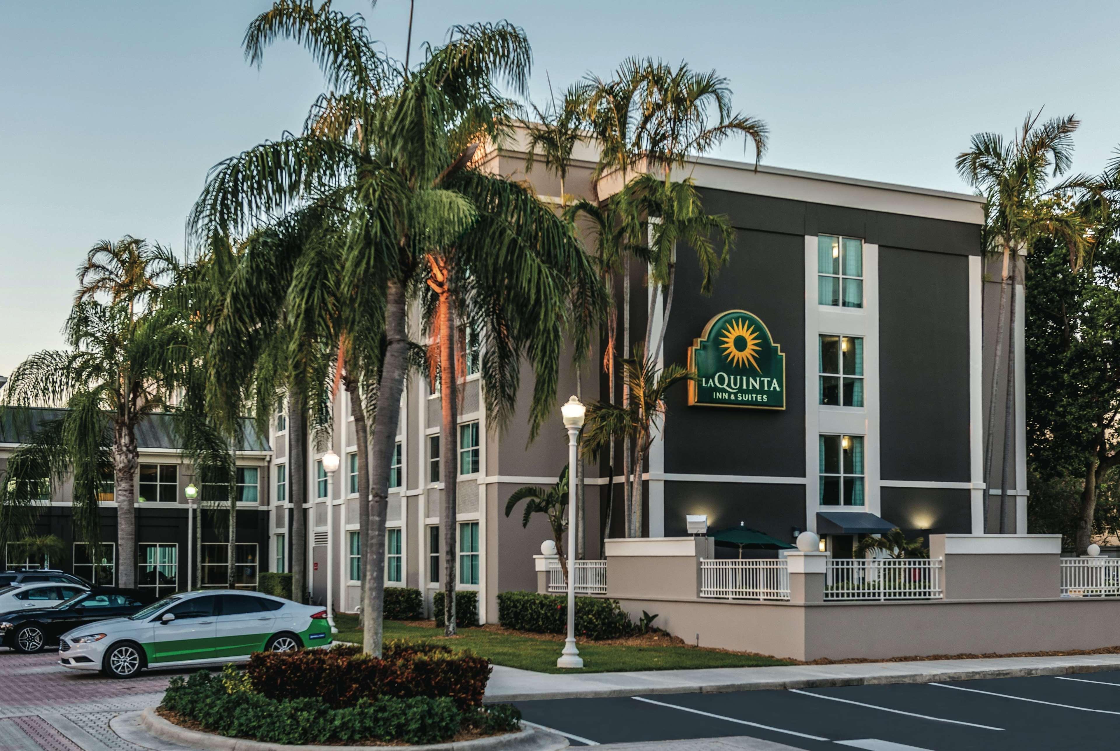 Hotel La Quinta By Wyndham Plantation At Sw 6Th St Extérieur photo