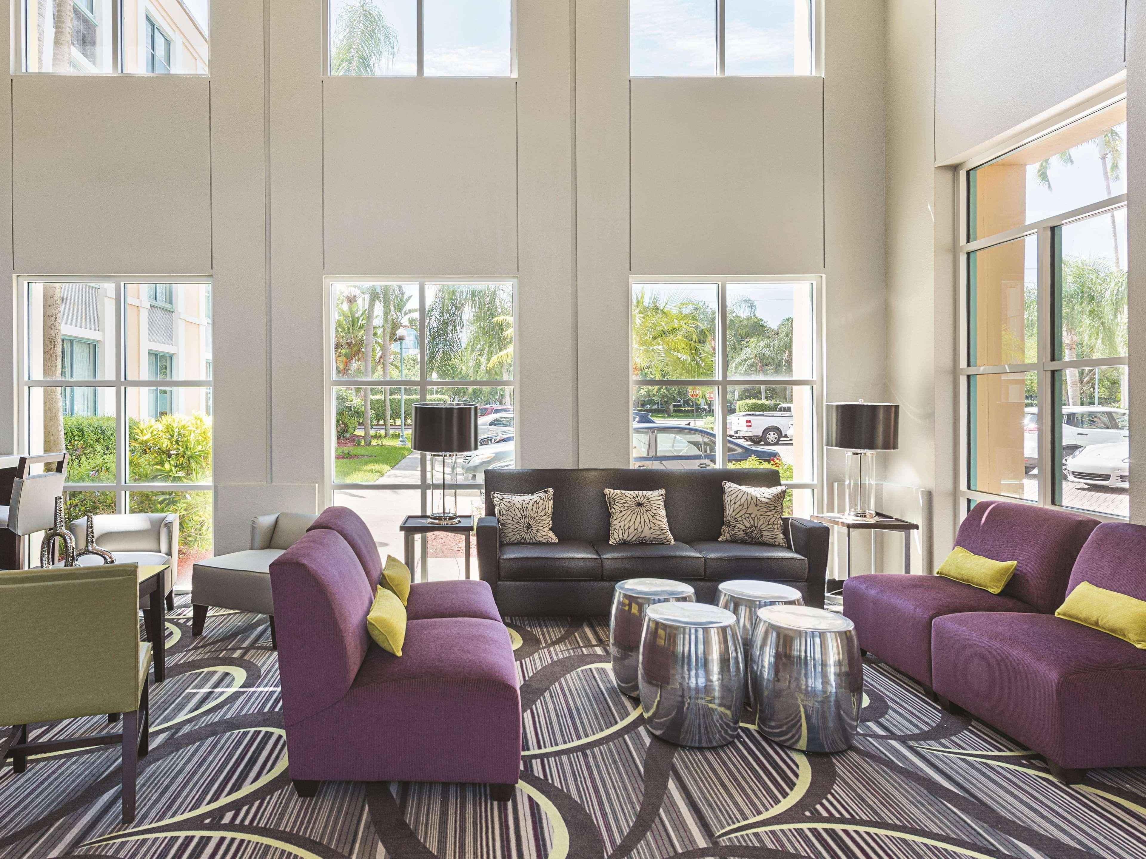 Hotel La Quinta By Wyndham Plantation At Sw 6Th St Extérieur photo